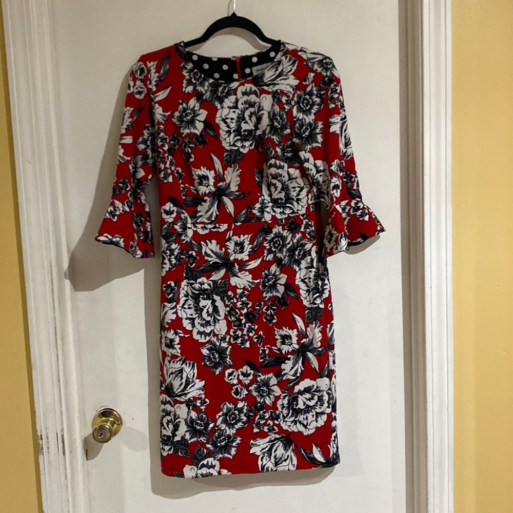 3/4 sleeve floral dress